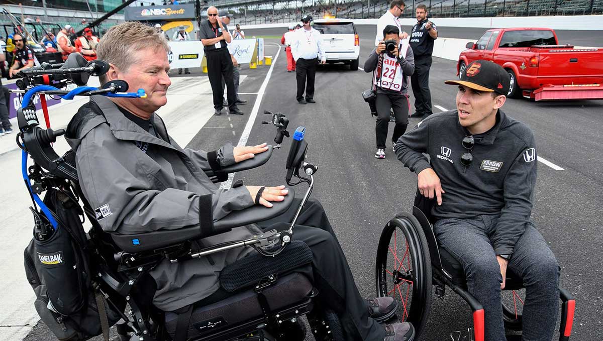 Sam Schmidt talks with Robert Wickens